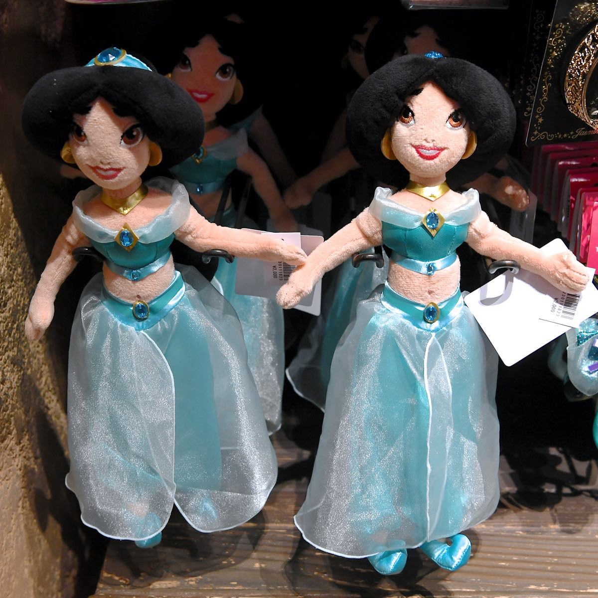 アラジンのディズニープリンセス「ジャスミン姫」グッズ・声優・会える場所＆驚愕のトリビア