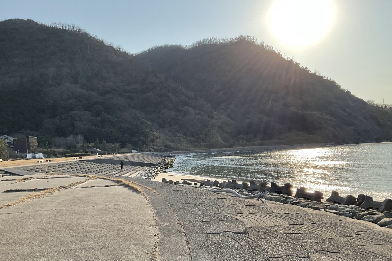 宮城へ観光バス旅行！おすすめの休憩スポット「大谷海岸 はまなすステーション 」バス観光マガジン