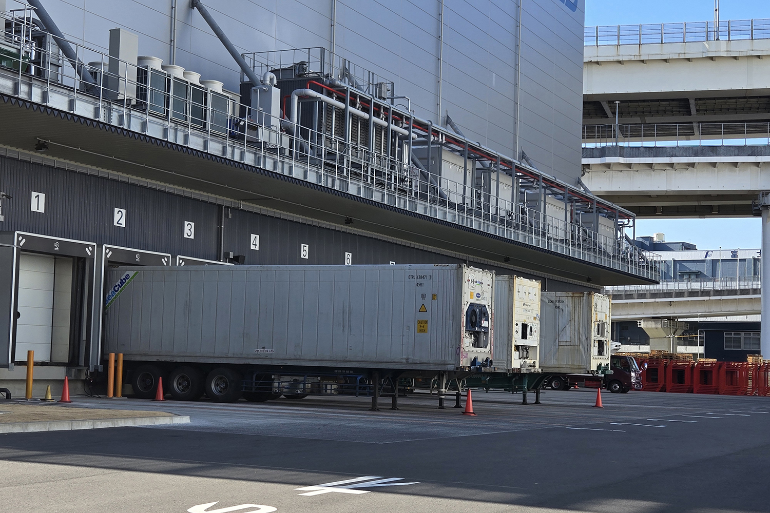 はまかぜの旅団 - 事故2：ジャックナイフ