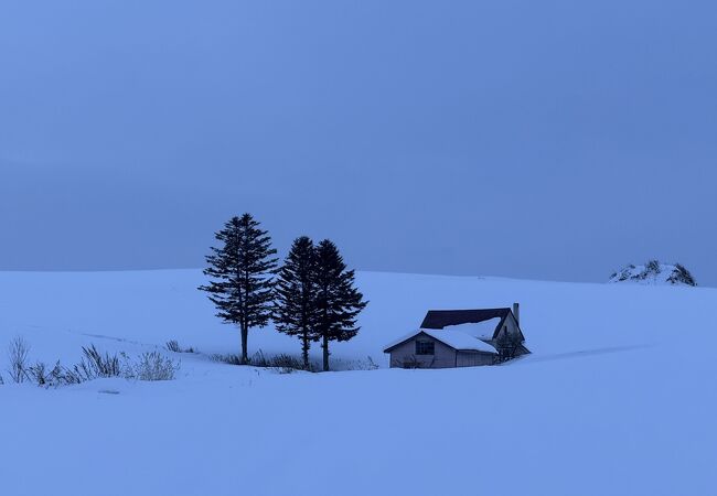 千葉県印旛郡の施工事例 丘の上に建つ赤い屋根の可愛いお家工務店を探すなら いい家ネット
