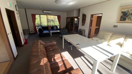 熱海 静岡県 で8人で泊まれるコテージ 貸別荘 22選