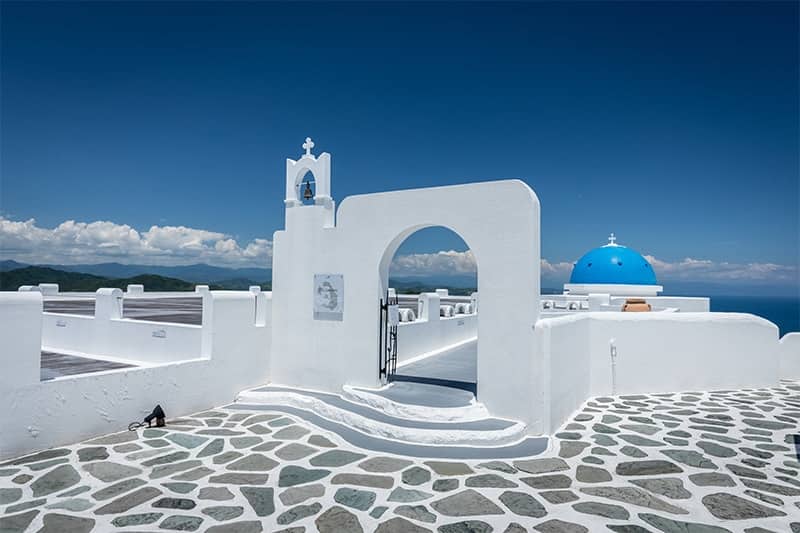 一瞬で恋に落ちる、世界の白い町と村TABIZINE～人生に旅心を～