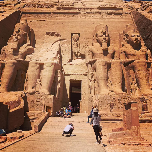 ルクソール発アブシンベル神殿へのプライベート1日ツアーKlook
