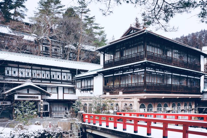 千と千尋のモデルにもなった？ 銀山温泉 でノスタルジーに浸ろうキナリノ