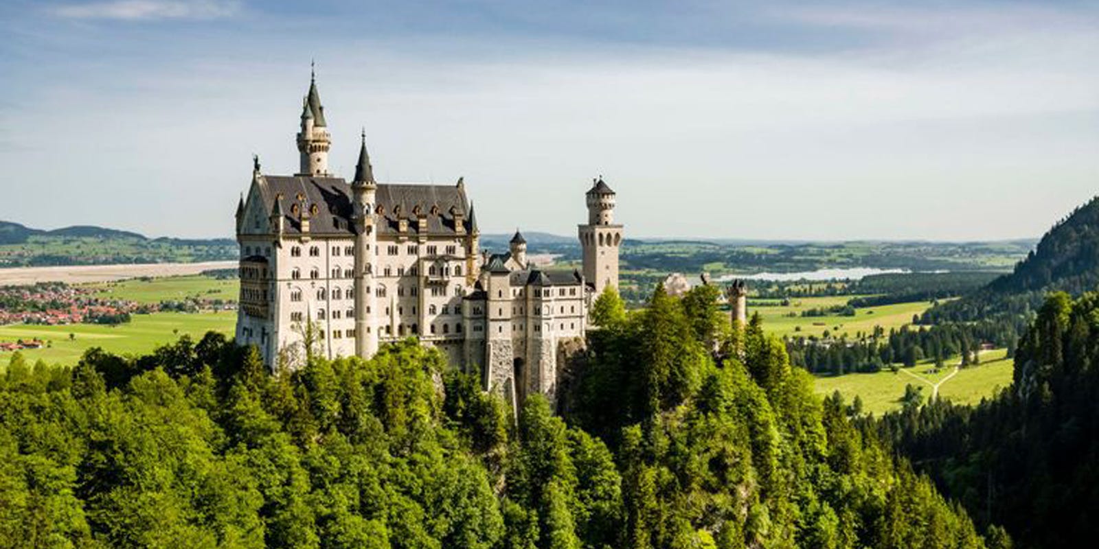 意外と安いよ！ヨーロッパのお城ホテルおすすめ厳選５選！絶景！モルディブビーチリゾートと世界観光情報世界中のビーチや観光情報をお届け！海外 ＆国内おすすめを完全網羅！ハワイに沖縄、フランスにタイ