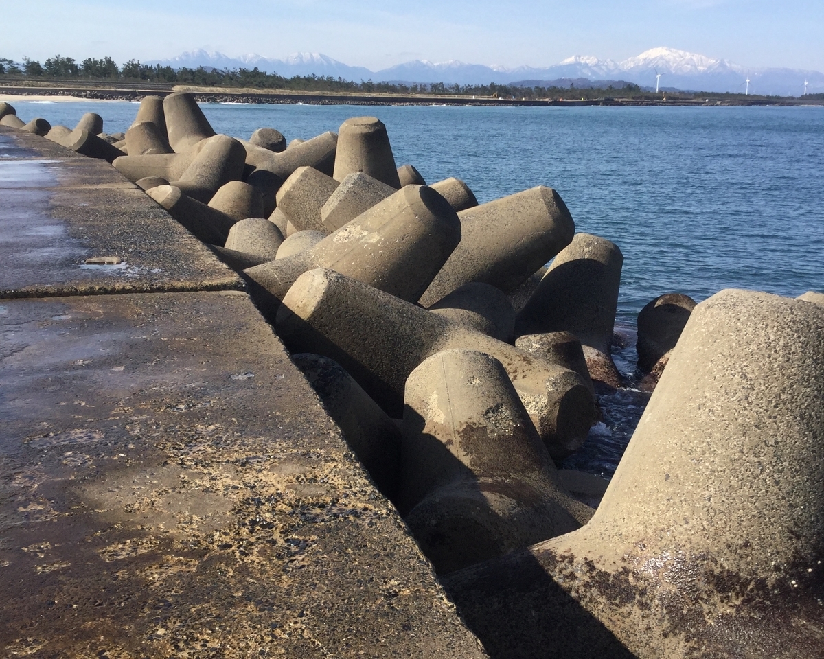 短時間サーフ釣行鳥取 橋津港〜天神川 ショアジギング サワラ陸っぱり 釣り・魚釣り釣果情報サイト カンパリ