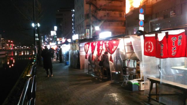 福岡屋台 天神と中洲はどっちがいい？それぞれの特徴とおすすめの人を地元民が解説