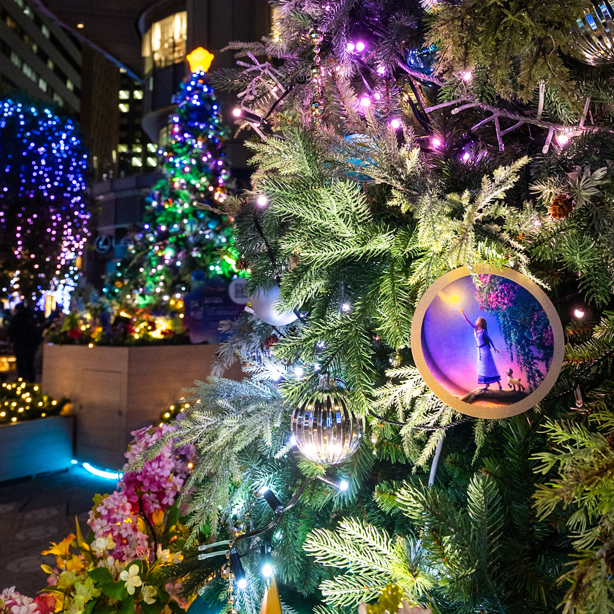 東京ミッドタウンの24年イルミネーション、シャボン玉＆雪のふんわり舞う演出や幻想的な光 2024年9月29日 ウーマンエキサイト 1 3