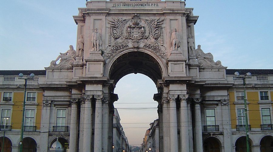 コメルシオ広場 - リスボンのおすすめ観光地・名所現地を知り尽くしたガイドによる口コミ情報 トラベルコ