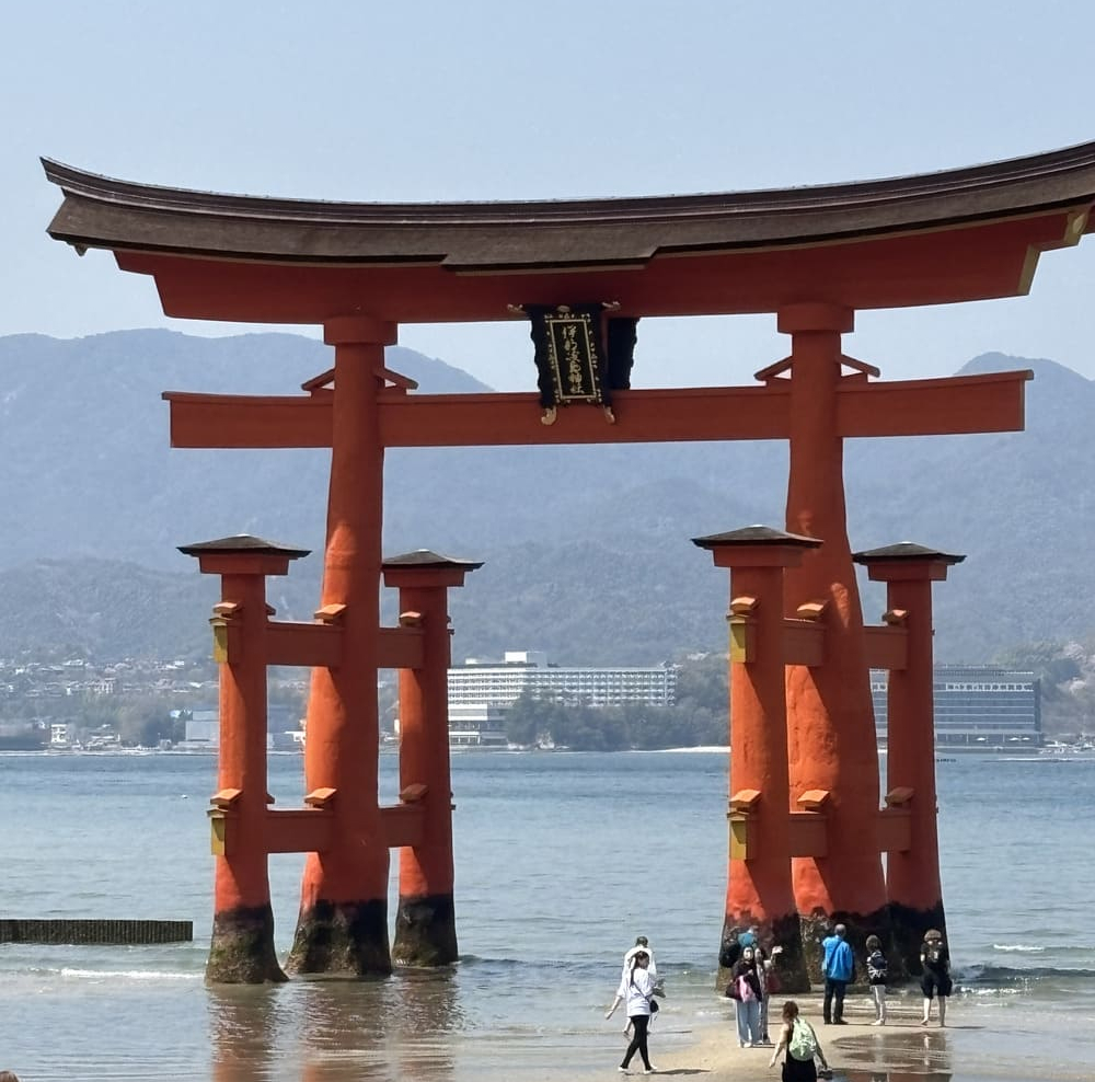 海に建つ神秘の社殿 国宝・世界遺産「嚴島神社」旅コラム広島観光地中国・四国エリアの旅行ガイドDiscoverChugoku Shikoku