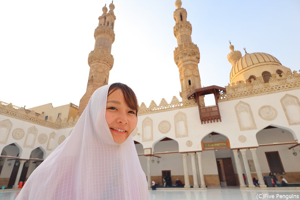 カイロの街並みを無料で一望！エジプト最古のモスク「イブン・トゥールーン・モスク」 – 異国のおたより