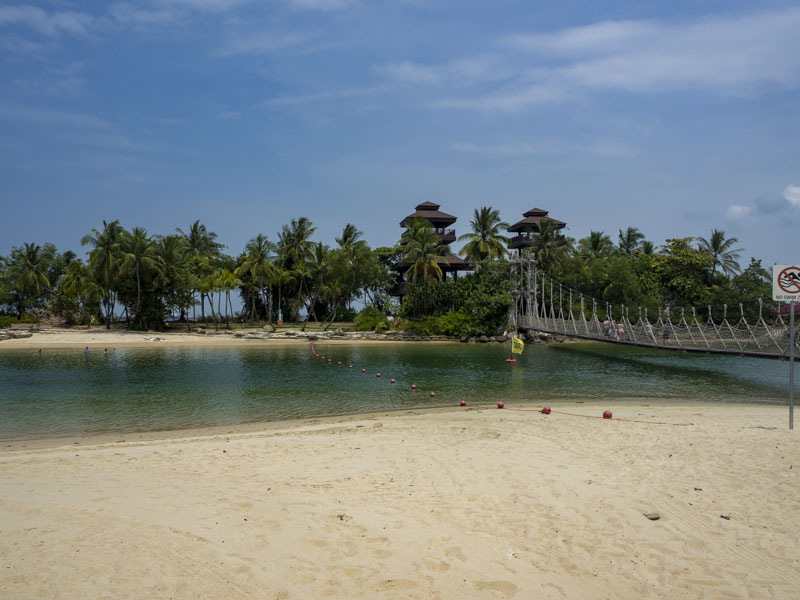 セントーサ島のパラワンビーチのアジア大陸最南端ポイントの高台の写真素材110493600- PIXTA