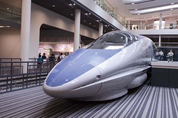 カッコイイ新幹線ランキングトップ10 プラレールやシンカリオンで人気の新幹線がいっぱい はたらくくるま系動画！ドクターイエロー・はやぶさ・かがやき・MAXなど。タイフーンパレードPV風