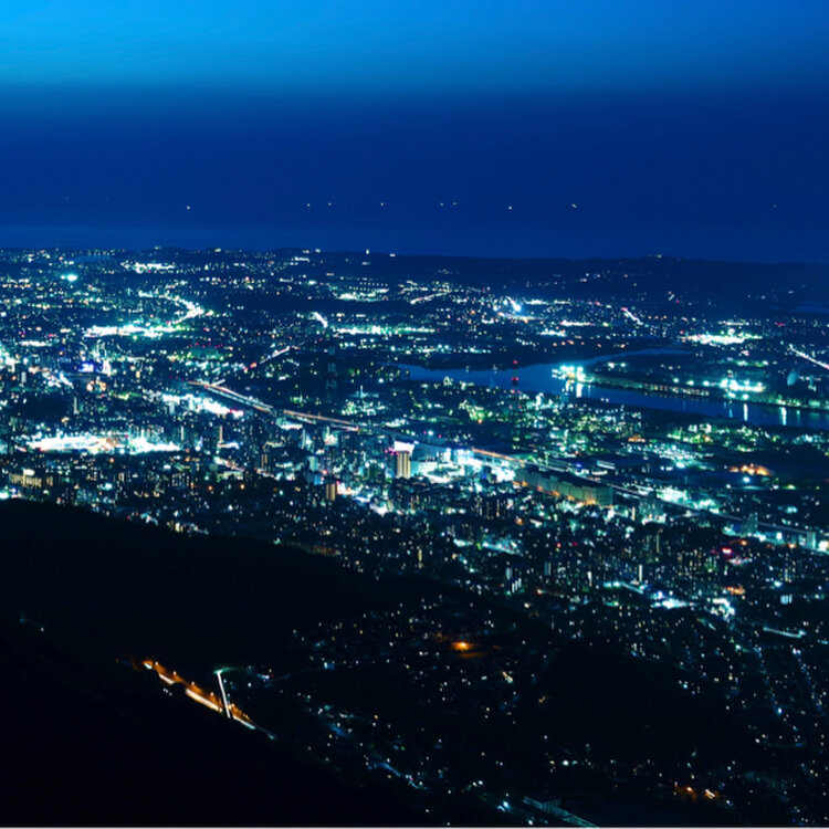 日本新三大夜景都市・北九州市の皿倉山へバスで行こう！小倉駅～皿倉山線を運行します！西日本鉄道株式会社のプレスリリース