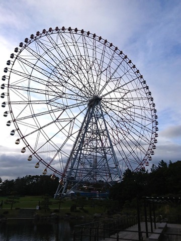 １ 日本一を名乗れるのもあと少し！「ダイヤと花の大観覧車」 東京都