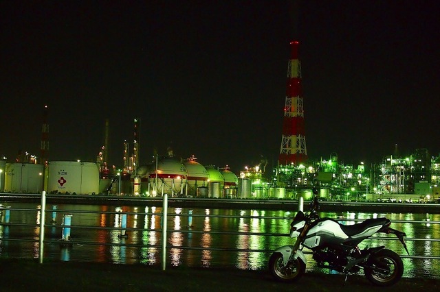 初心者向け 四日市コンビナートの夜景を撮影する・超おすすめスポットArt Truck SEKI