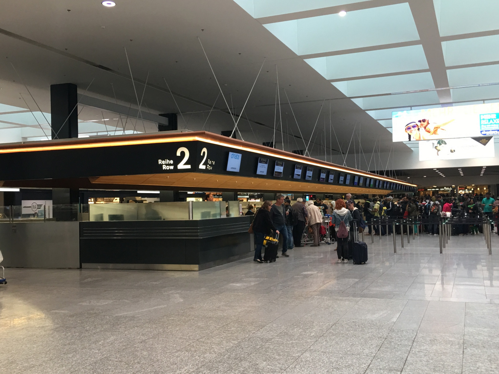 552 チューリッヒ空港 Stock Photos, High-Res Pictures, and Images - Getty Images