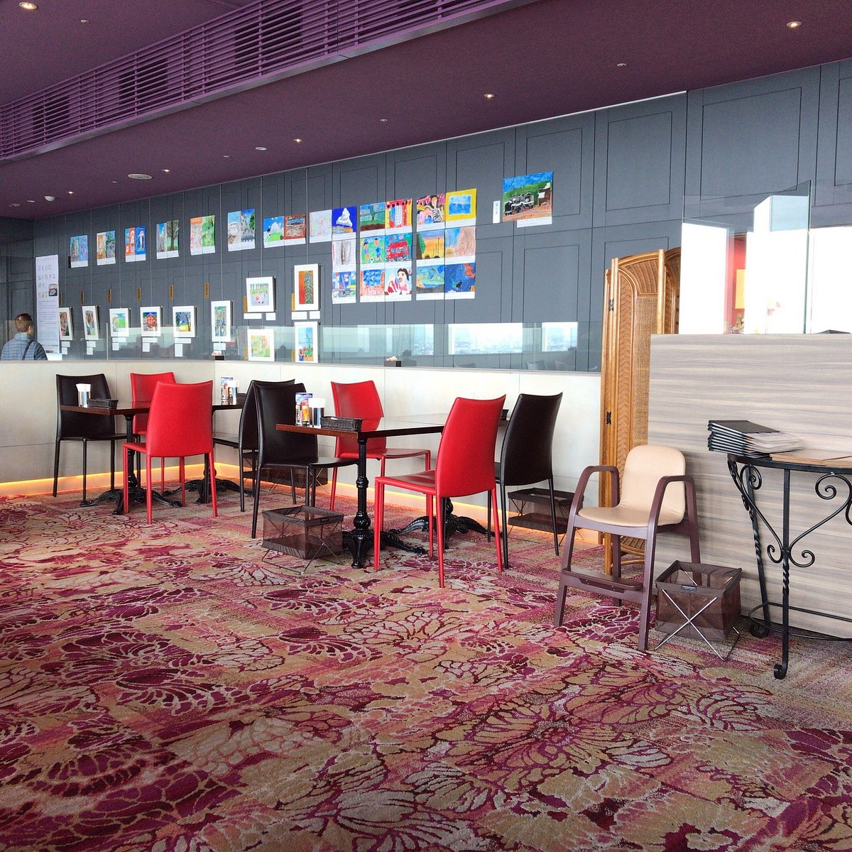 キャロットタワー」ショッピングだけじゃない！アートも展望も楽しめる三茶のランドマークへ 世田谷区 - ココフル