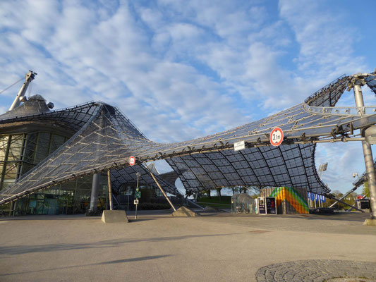 建築 “グリーン”なミュンヘン・オリンピック公園Hiroshi Kawajiri