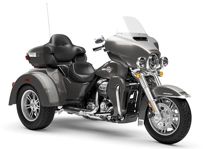 三輪バイクってどんな乗り物？車種別にメリットとデメリットを解説！Bike Life Labバイク王