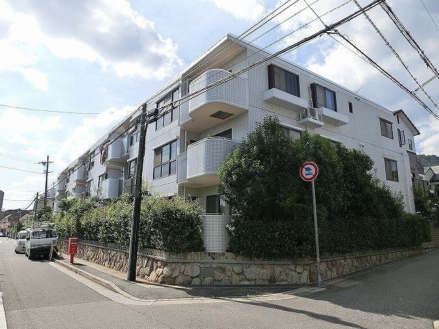 芦屋川 駐車場ありのカフェ カフェ・スイーツ の予約・クーポンホットペッパーグルメ