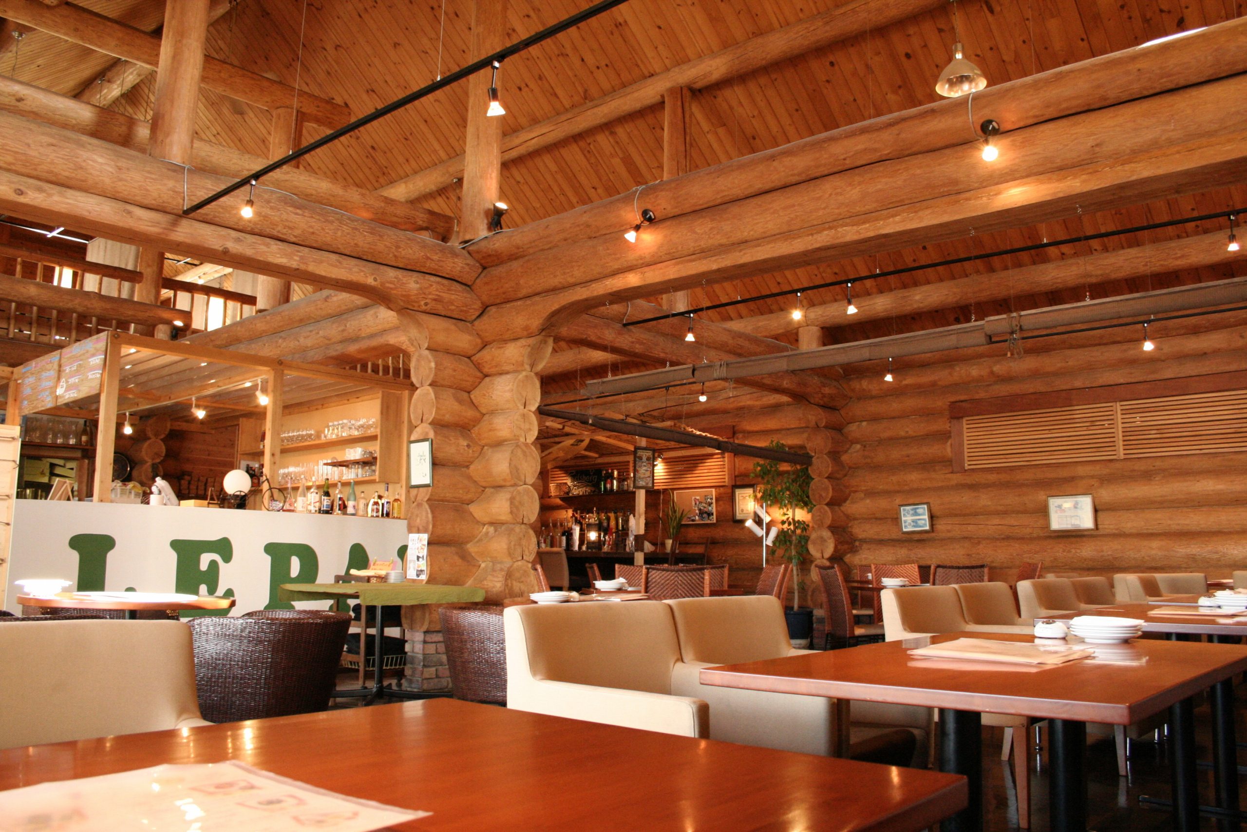 AB1 Log House 愛知県 瀬戸市 ： 最新料金：2025年