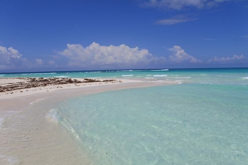 カリブ海に浮かぶキューバの秘境アイランドカヨ・ラルゴへ！☆美しき島でオールインクルーシブを楽しむ☆リーズナブルプラン☆ハバナ観光付きでお得！アエロメヒコ利用海外旅行・海外ツアーの専門店ファイブスタークラブ Five Star Club