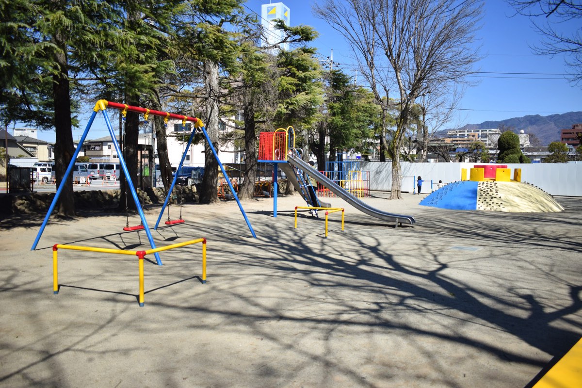 甲府市遊亀公園附属動物園 ホームメイト