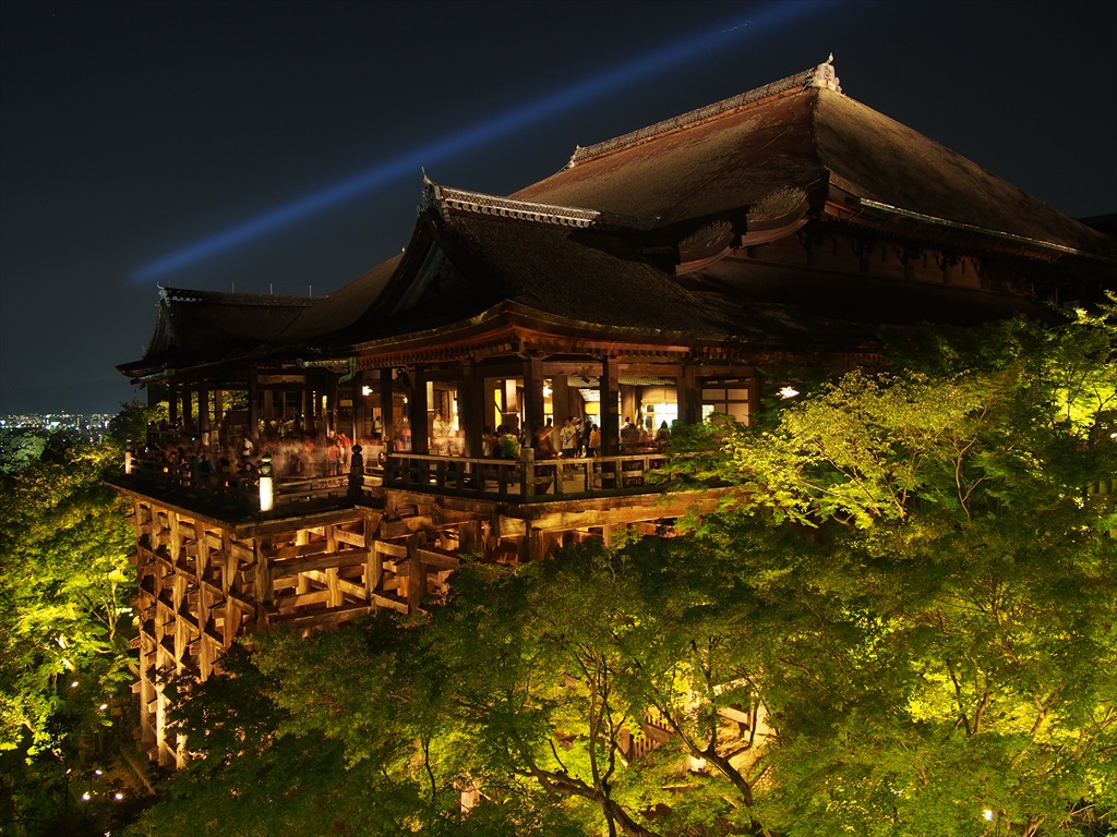 清水寺・夏京都・清水寺参道 七味家本舗