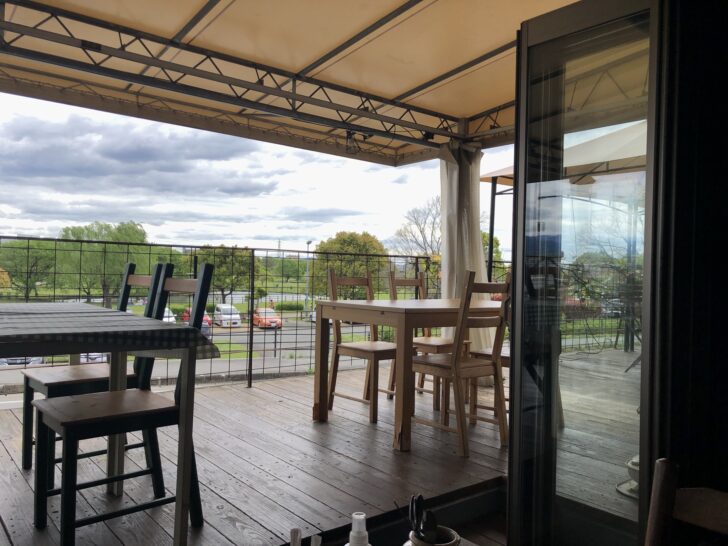 まどパン江津本店店舗一覧まどパン まどカフェ江津本店・Desaki嘉島店・西熊本店