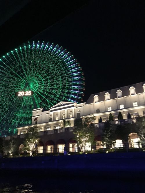 横浜の夜景ホテル みなとみらいの観覧車や赤レンガパークを望む港と海をテーマにしたホテル「ナビオス横浜」夜景FANマガジン