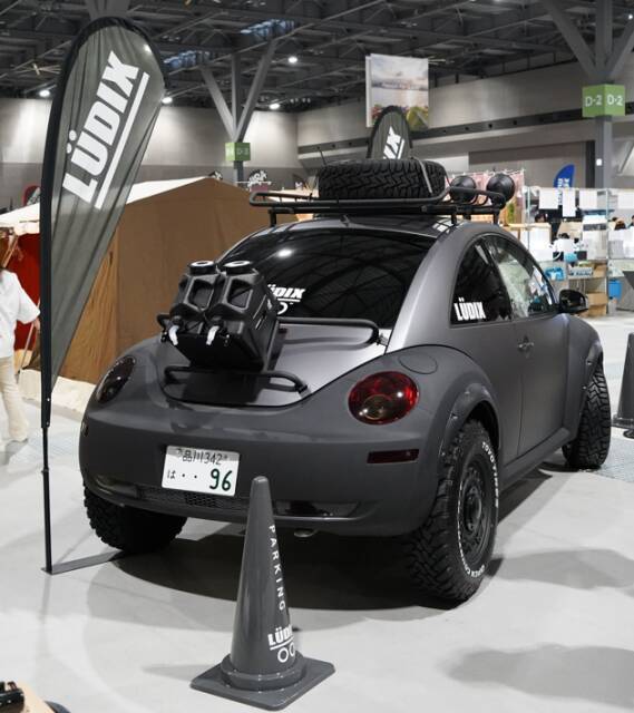 Amazon.co.jp: 再販 ワーゲンオフローダー改ブリッツアビートルボディ塗装 電飾取付穴加工済みステッカー貼り付け済みボディ : おもちゃ