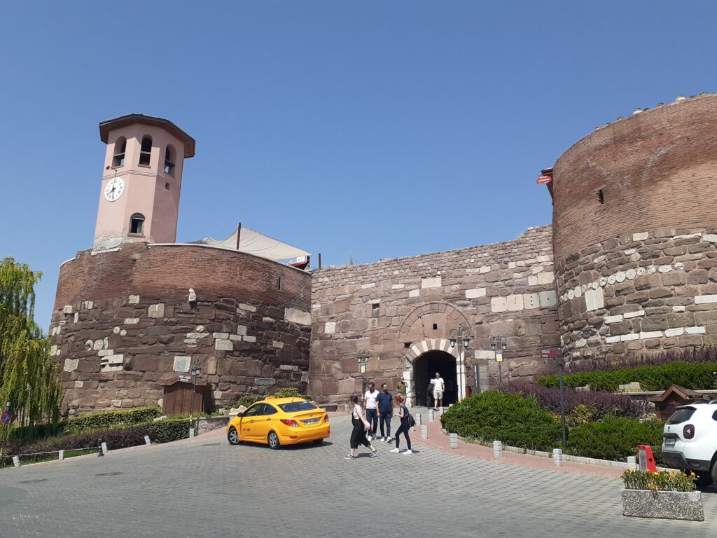 アンカラの観光スポットまとめと基本情報 歴史・グルメ・アクセスTABIPPO.NET