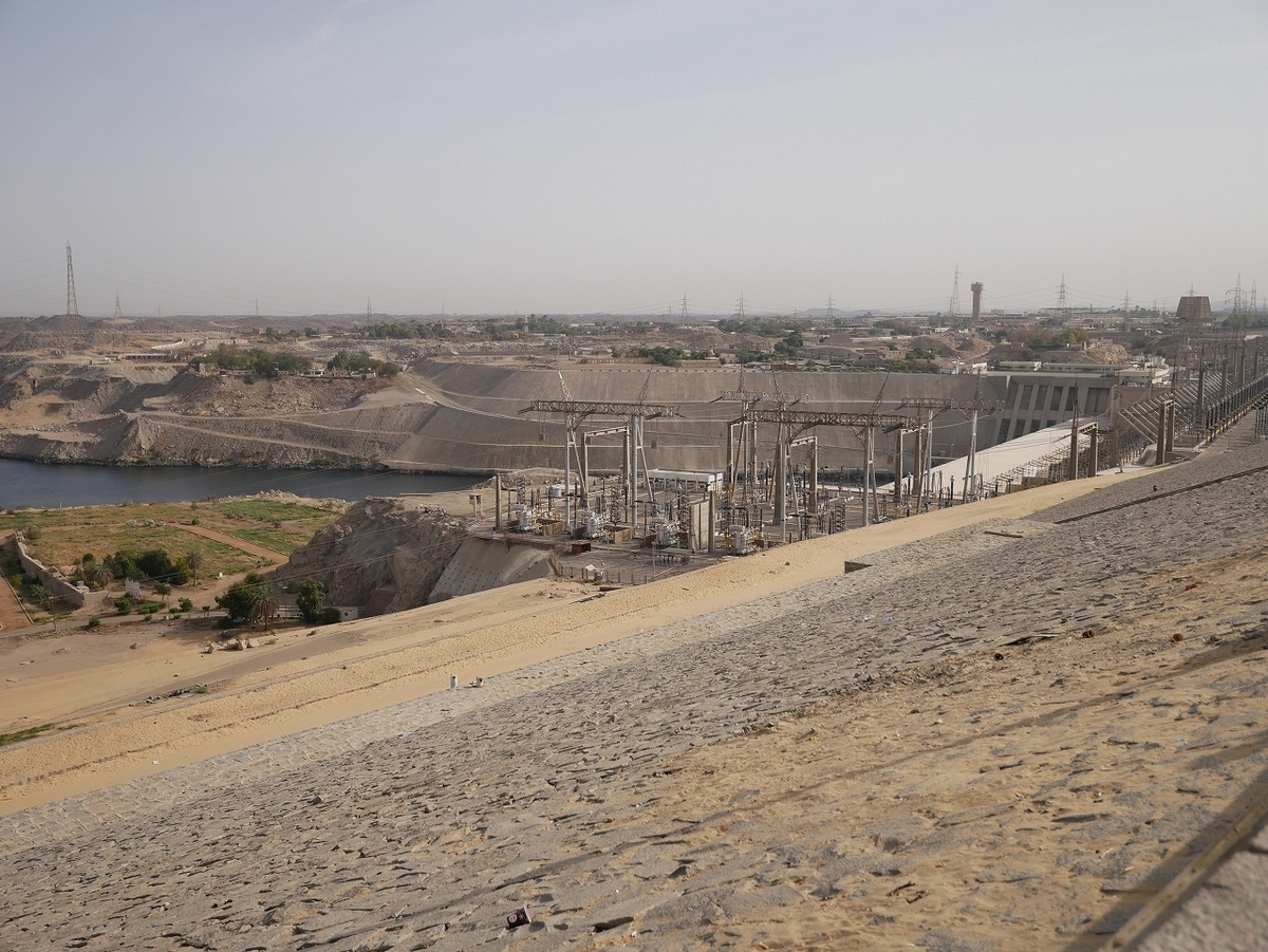 アスワン・ハイダム 展望所清多夢クラブ