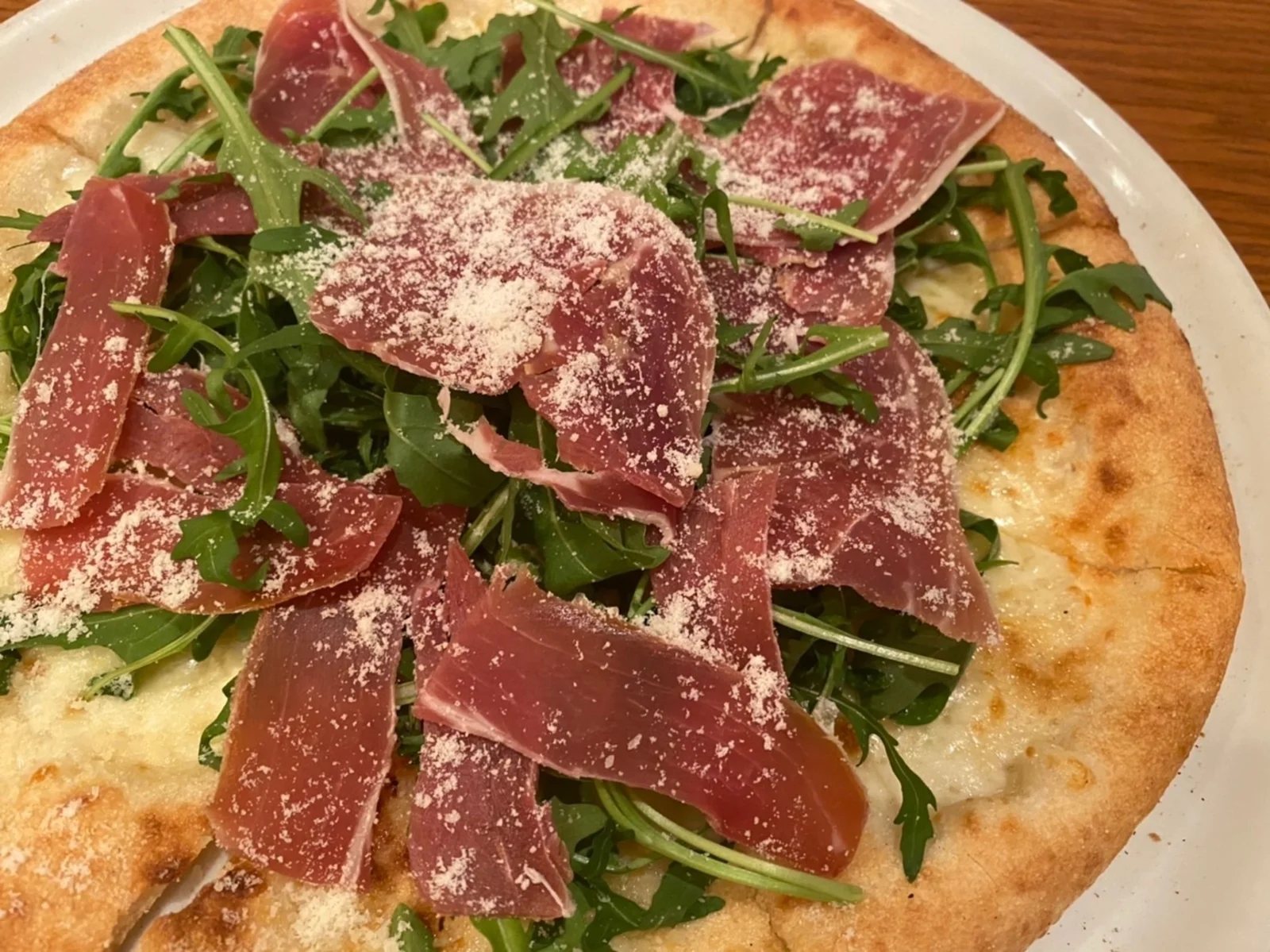 大倉山レモン通り お店紹介 ピレウスさん 大倉山の不動産・株式会社日本ハウジングのブログ株式会社日本ハウジング