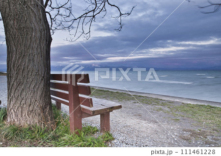 彦根市のinsta映えスポット 『あのベンチ』の住所・駐車場ガイド琵琶湖アウトドアマップ