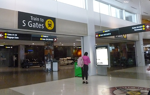 784 シアトルタコマ国際空港 Stock Photos, High-Res Pictures, and Images - Getty Images