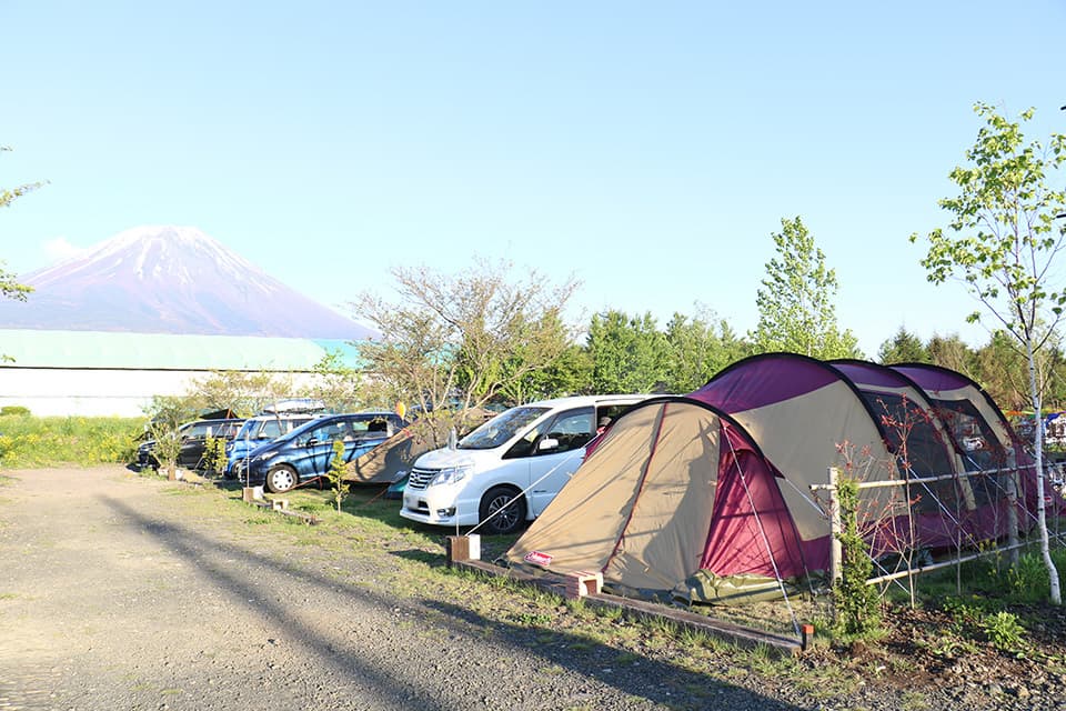 オートサイト案内富士山が見えるキャンプ場アーバンキャンピング朝霧宝山