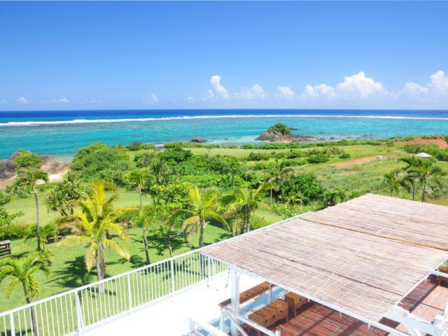 伊良部島＝イグアナ岩でインスタ映えにチャレンジしました♪』伊良部島・下地島 沖縄県 の旅行記・ブログ by やえやまじろうさん フォートラベル