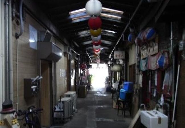 薬院大衆肉酒場 ヤカン - 薬院 居酒屋食べログ