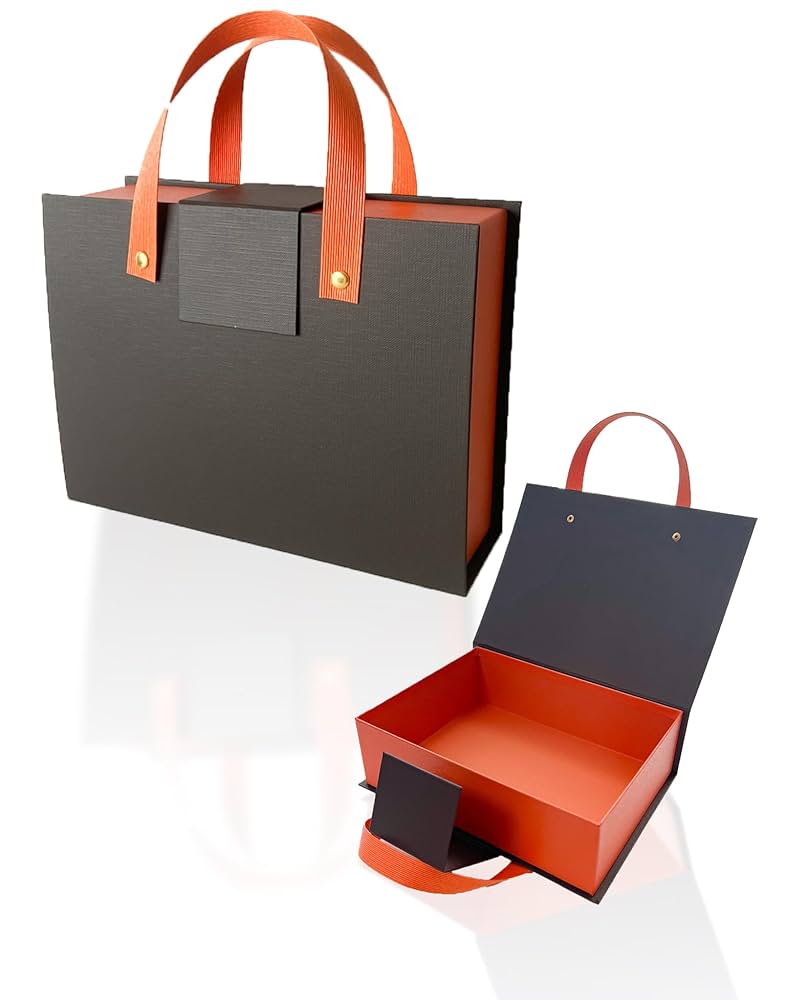 記念日や誕生日におすすめ！トランクサプライズトランクサプライズとは、その名の通り、トランクを開けたらプレゼントが準備してあるというサプライズ演出のこと。スマートに演出ができること、見た目の華やかさから、サプライズ、プロポーズのシーンにもおすすめです