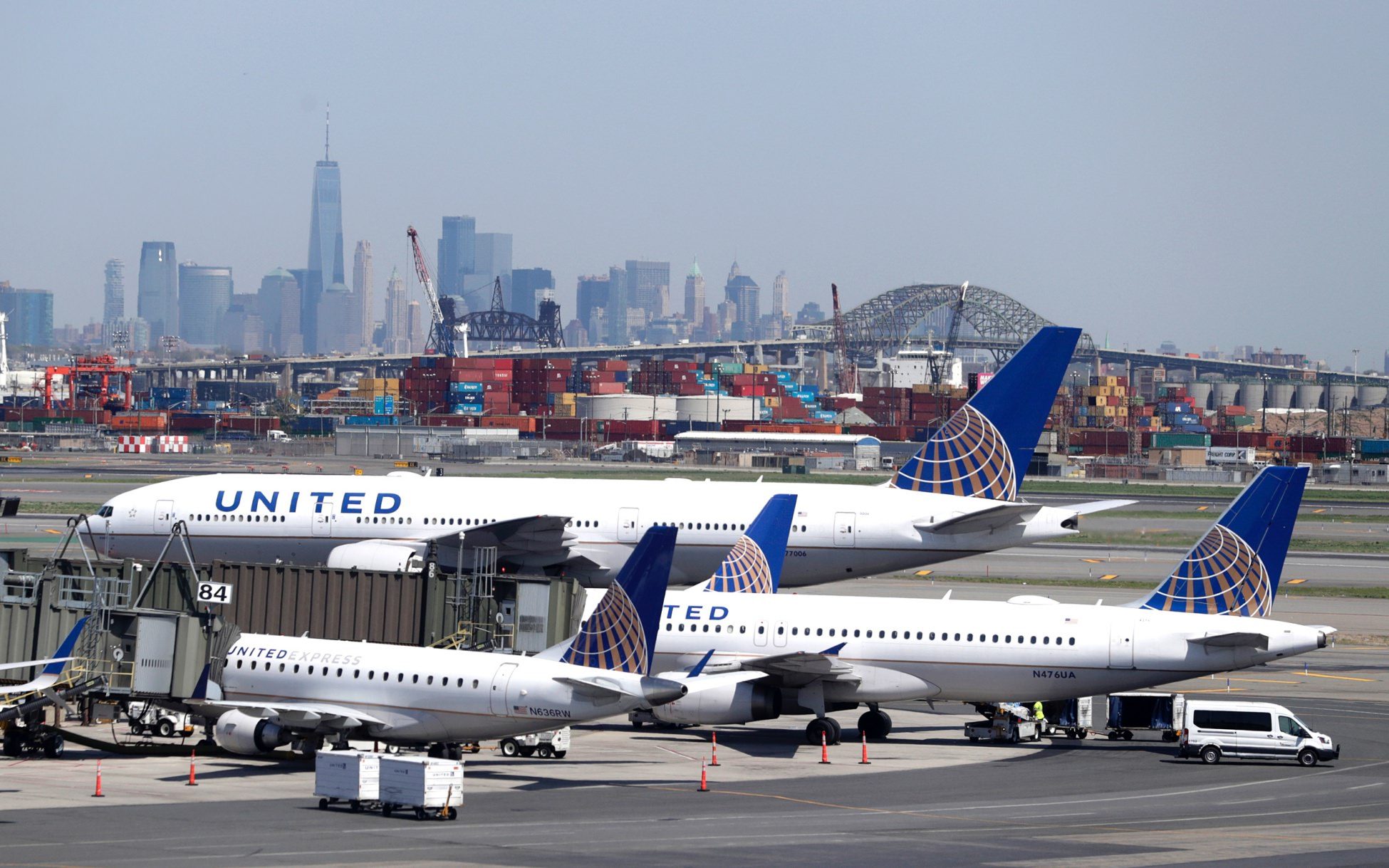 ニューアーク リバティ国際空港EWRクチコミ・アクセス・営業時間エリザベス フォートラベル