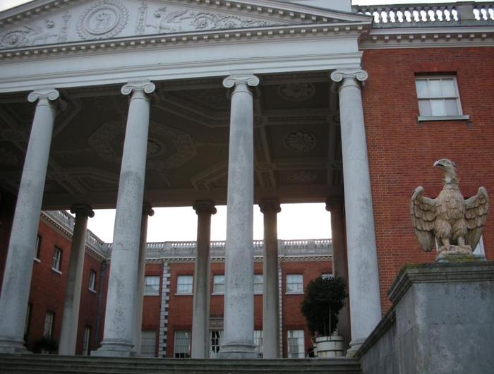 イギリス ロンドン近郊のマナーハウス「クリヴデン・ハウス」オーダーメイド海外旅行で究極の旅JTBロイヤルロード銀座