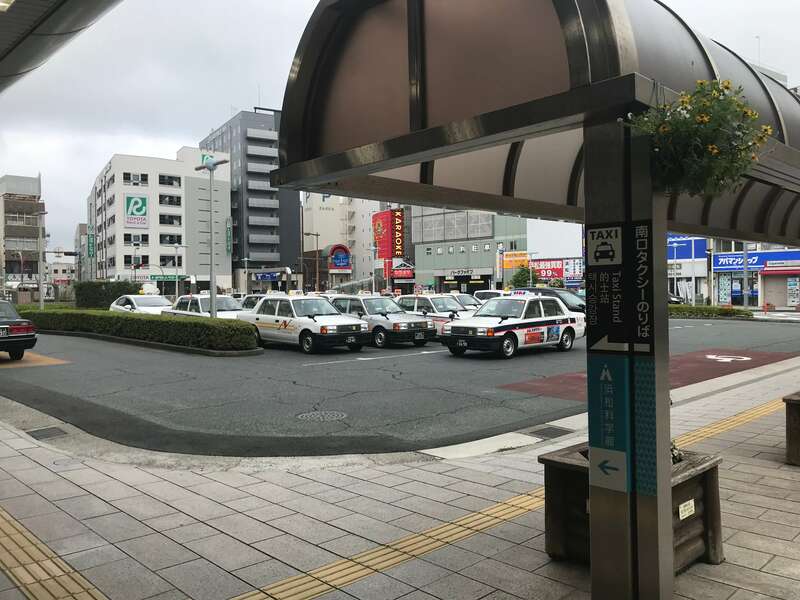 JR浜松駅・南口と浜松アクトタワー 静岡県 浜松市 10769019613 の写真・イラスト素材アマナイメージズ