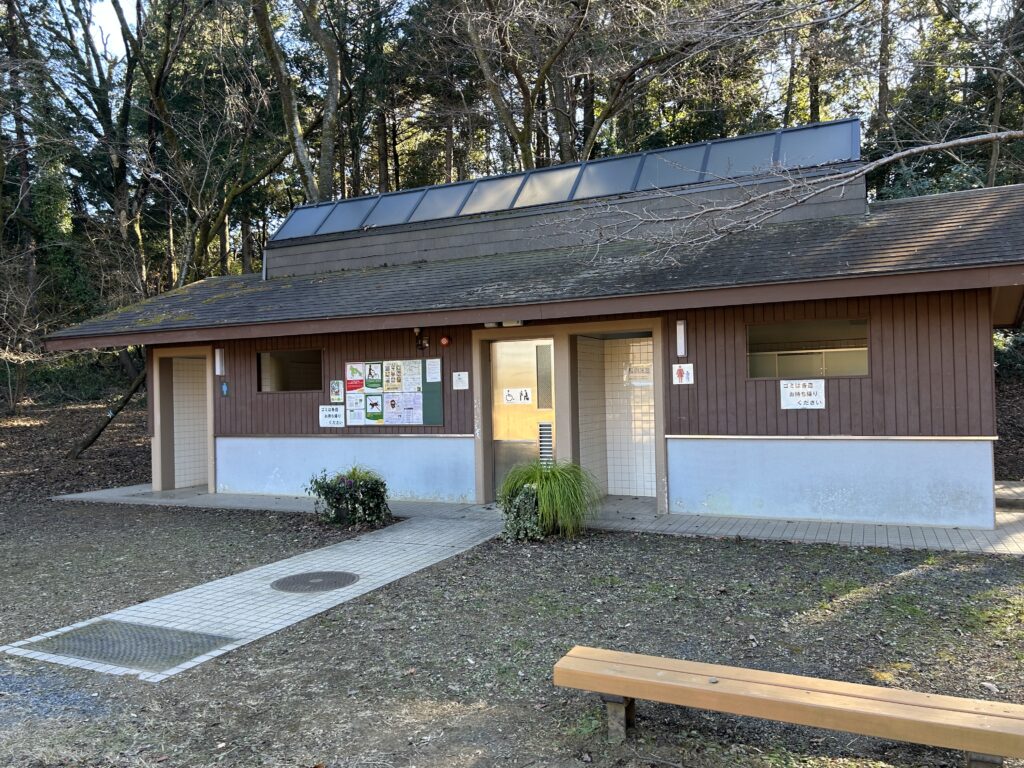 滝山観光駐車場営業時間 ＆「弁天池跡」通行注意！ - NPO法人 滝山城跡群・自然と歴史を守る会 公式ブログ