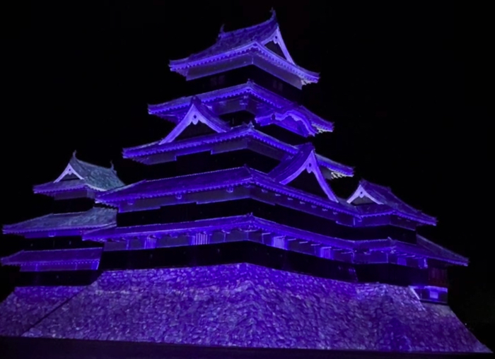 松本市 1月8日〜二期目がスタート！ 国宝松本城天守プロジェクションマッピング。 Ruka- エキスパート - Yahoo!ニュース