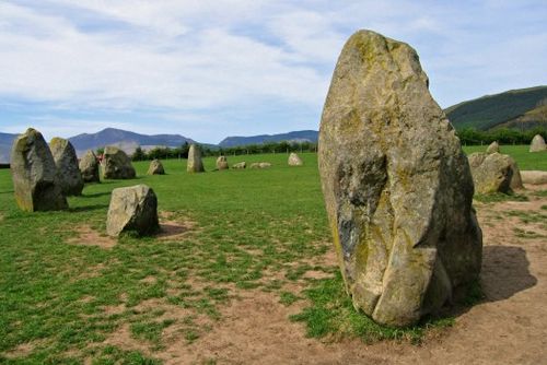 イギリス郊外にあるストーンサークルの写真素材23475909- PIXTA