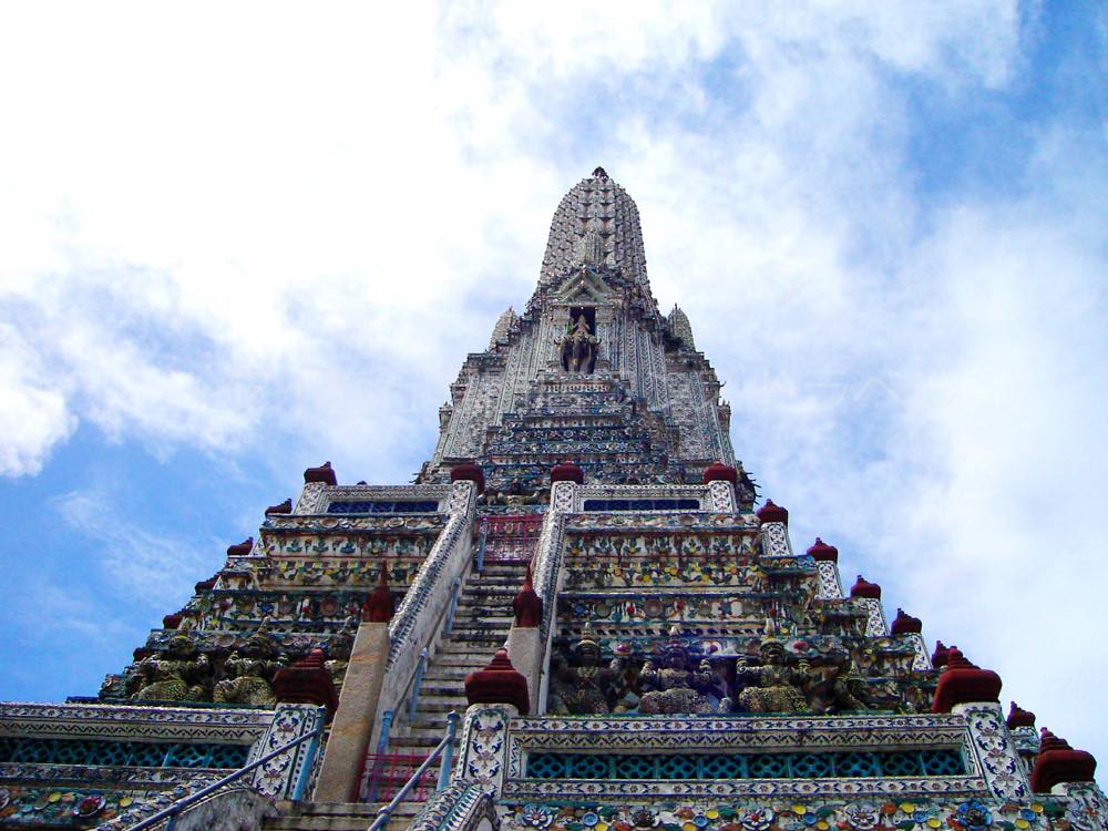 ワット・アルン Wat Arun วัดอรุณราชวรารามバンコク 観光地thaiiku.com