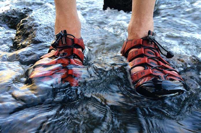 ワークマンで見つける川遊び用靴：おすすめモデルと選び方ガイド渓キャンプ