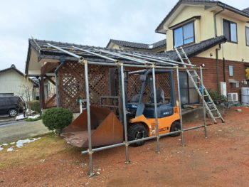 DIY・除雪機車庫の製作その13、扉の設置。 : あいやばばライフ